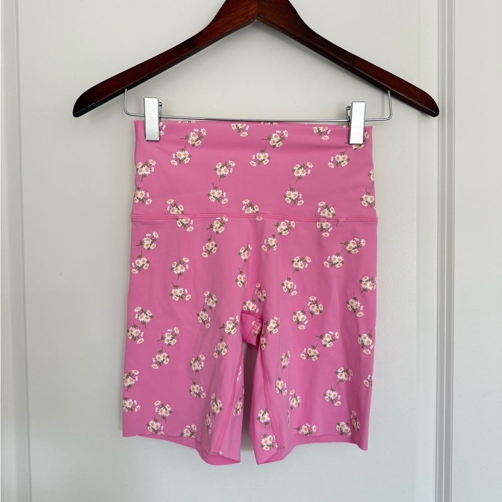 NEW Aerie Pink Floral Women's biker shorts size Small